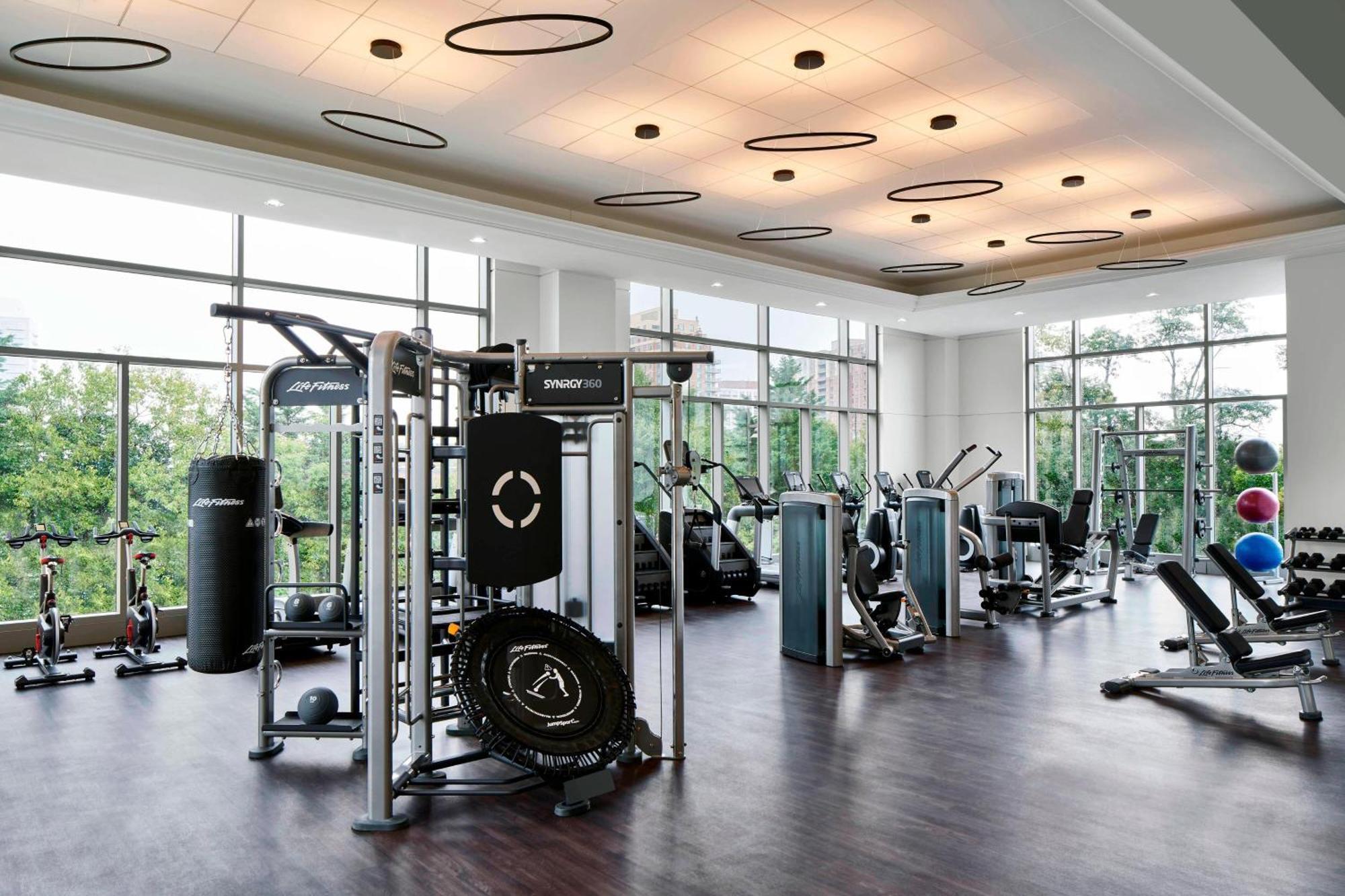 Bethesda North Marriott Hotel & Conference Center Экстерьер фото